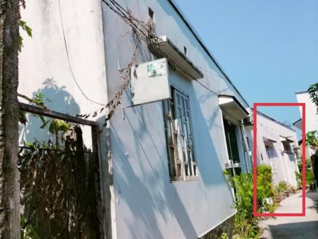 Cần bán Nhà cấp 4 mặt tiền hẻm, full thổ cư, kdc hiện hữu. Quảng cáo k làm phiền