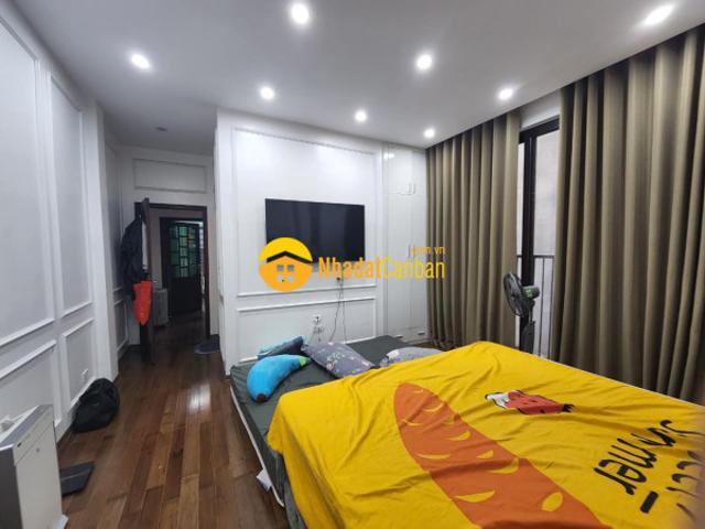 Cần bán nhà dòng tiền mỹ đình mỗi năm thu 1 tỷ 96m 6 tầng mt 6,5m nhỉnh 12 tỷ