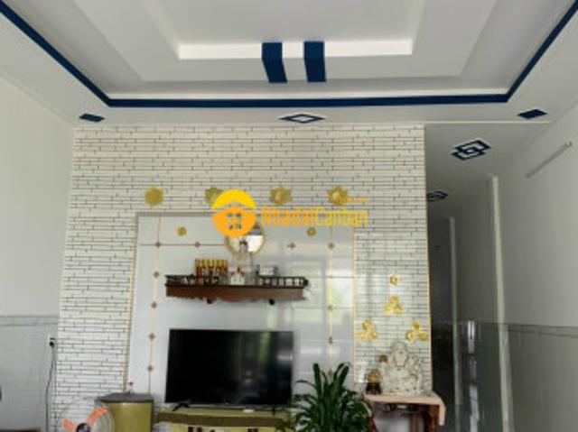 Cần bán nhà khu công nghiệp hưng phú 1, diện tích 4.9x26m, giá rẻ