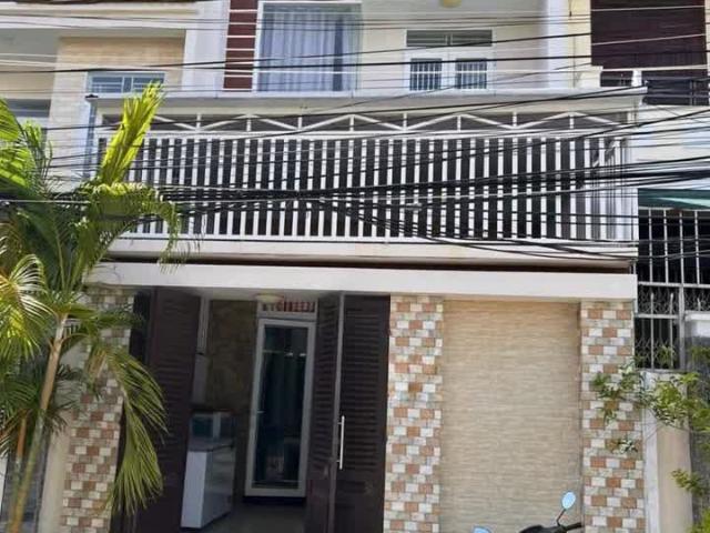 Cần Bán Nhà Mới, Giá Tốt, Gần Chợ Osin Và Sân Bay Cũ, Đường Ô Tô Rộng* Nha Trang