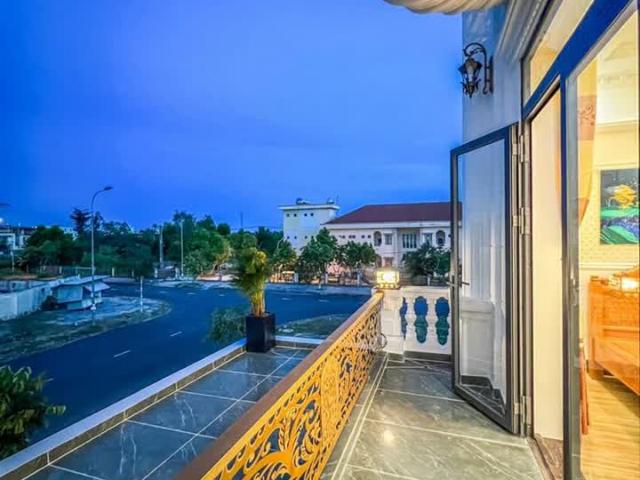 Cần Bán Nhà Mới Tân Cổ Điển 3 Lầu Khu Văn Hóa Tây Đô Cái Răng TP Cần Thơ