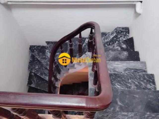 Cần bán nhà mặt phố, quận hà đông, 4 tầng, mt 4m, kinh doanh sầm uất