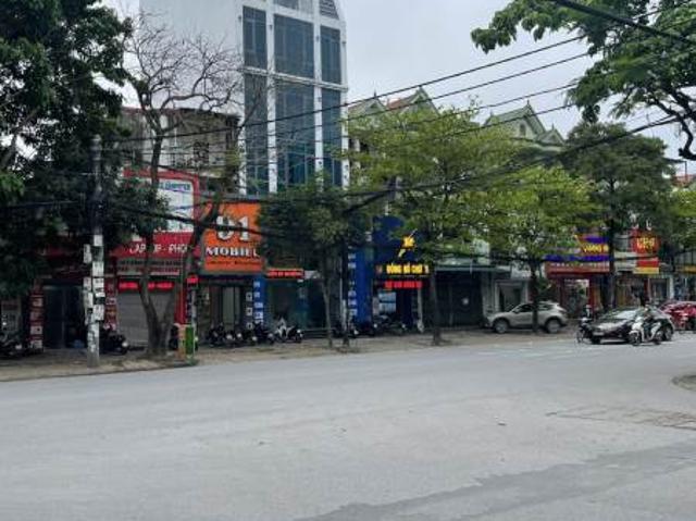 Cần bán nhà mặt tiền 6 tầng có thang máy tại TP Vinh, Nghệ An, giá tốt