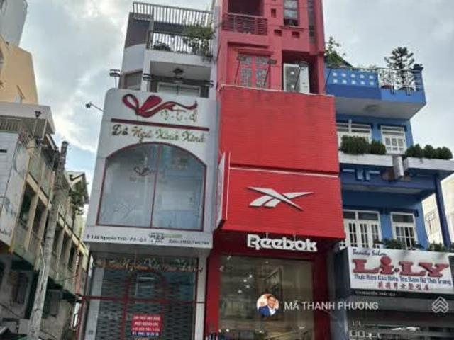 Cần bán nhà mặt tiền 20m đường Nguyễn Trãi, P. 3, Q. 5 4x18m, giá 38 tỷ