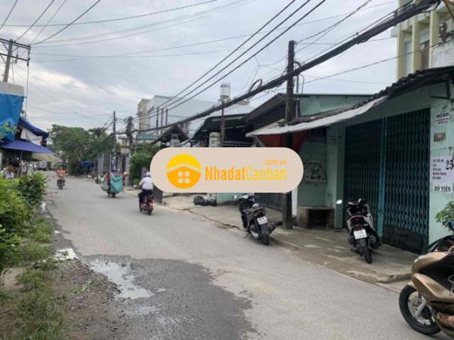 Cần bán nhà mặt tiền kinh doanh kp2