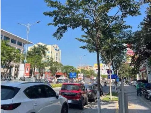 Cần Bán Nhà Mặt Tiền Núi Thành, Dt162m2, Giá 15.5 Tỷ