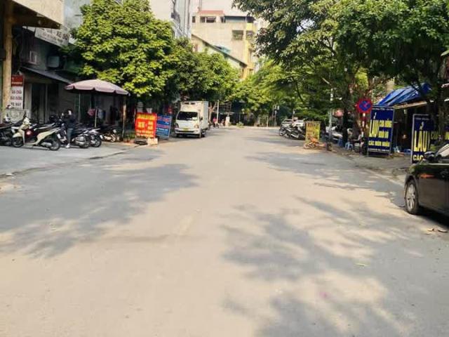 Cần Bán Nhà Phân Lô Vỉa Hè Quang Trung, Kinh Doanh, Giá Rẻ Đầu Tư, 70m2x5,3mtx5t