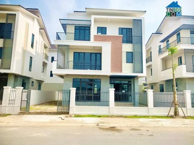 Cần bán nhanh căn biệt thự rộng, đẳng cấp đáng sống tại Centa Vsip