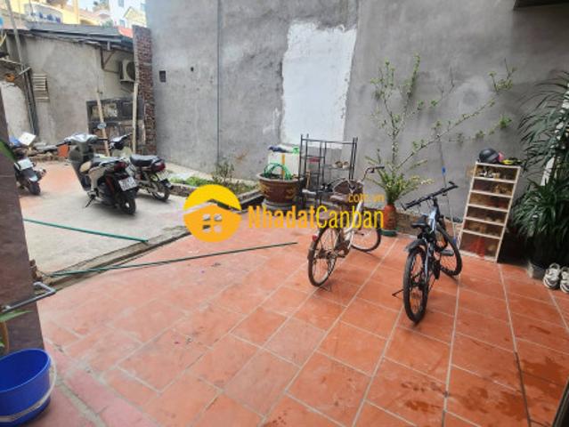 Cần bán nhanh 36m2 đất thạch bàn, sát trường tiểu học, sát chợ và khu đô thị cao cấp thạch bàn