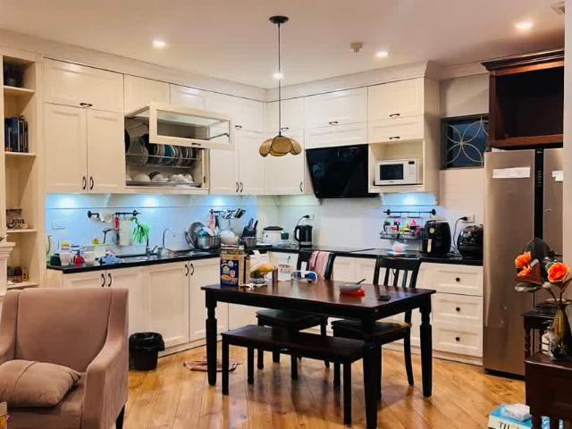 Cần bán căn hộ chung cư Hei Tower, 92,5m², 3PN, 2 WC, 12,5 tỷ