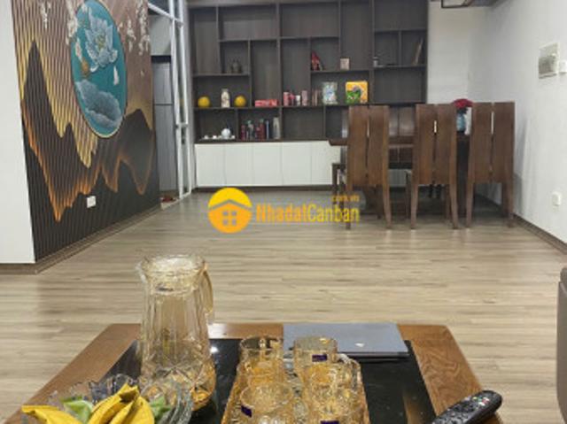 Cần bán căn hộ chung cư mặt đường nguyễn cơ thạch nam từ liêm 107m, 6 tỷ, full nội thất