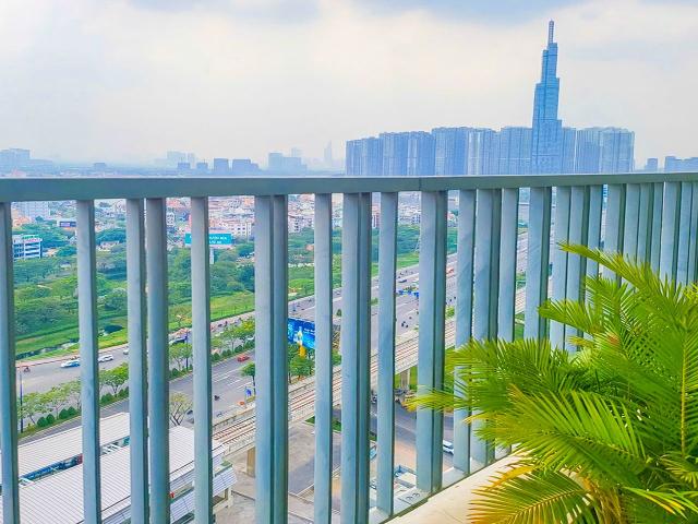 Cần bán Căn hộ tại Thảo Điền Pearl tầng cao gồm 2 phòng ngủ view Landmark 81 có diện tích 105m2
