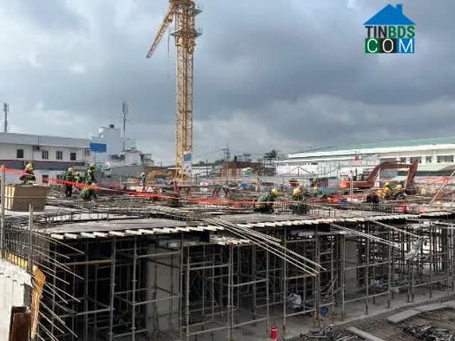 Cần bán căn hộ tại TP Thủ Đức 2PN 71 m2 tầng thấp LH 0835379 gặp Phúc