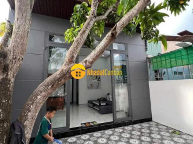 Cần bán căn nhà cấp 4. Dt 76m2 ở thới tam thôn hóc môn giá 720 triệu