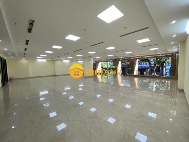 Cần bán gấp toà văn phòng 9 tầng mặt phố hoàng ngân, hà nội dt 400,6m2 x mt 16m giá chỉ 285 tỷ
