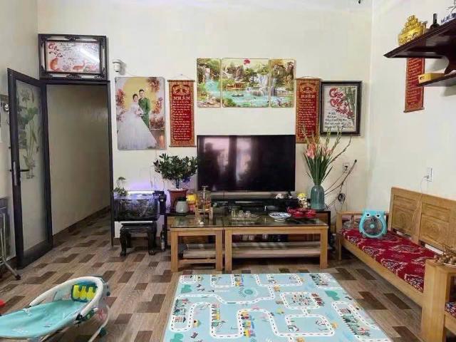 Cần bán. Gấp. trong tuần. Nhà * cấp 4 gần trung tâm – full nội thất – giá nhỉnh 1 tỷ