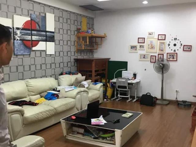 Cần bán gấp căn hộ 1 STAR TOWER Toà Tháp Đôi 100m2 2 ngủ 2vs 5.2 tỷ