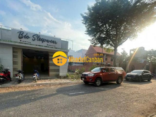 Cần bán gấp căn nhà 200m2 ở tân thông hội củ chi giá 750 triệu