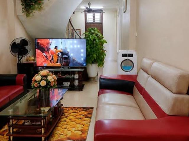 Cần bán gấp, giảm sâu, ô tô đỗ cửa, Xuân Canh 62m2, 5T, 5.99 tỷ, Đông Anh