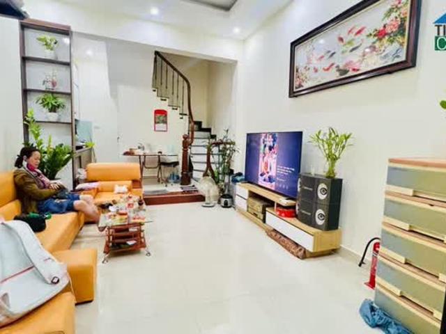 Cần Bán Gấp Hàng Hiếm 30M X 5T Thừa Công Năng Tìm Ở Đâu Phố Văn Cao
