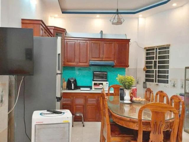 Cần bán gấp nhà gần HXH Nguyễn Kiệm P3 Gò Vấp 41m2 chỉ hơn 6 tỷ