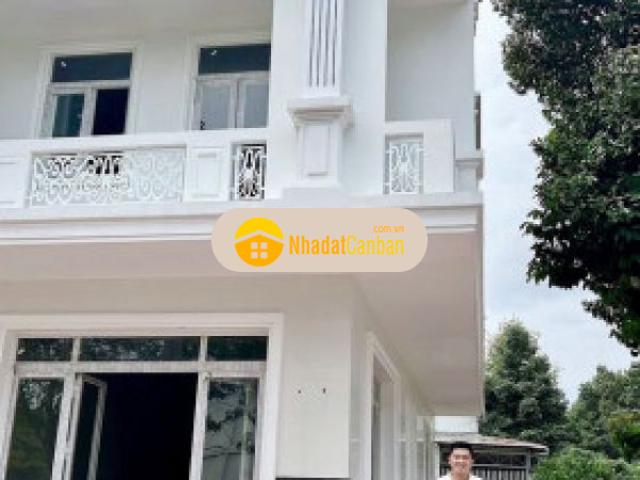 Cần bán gấp nhà góc 2 mt vị trí đẹp lộ từ 14 16m