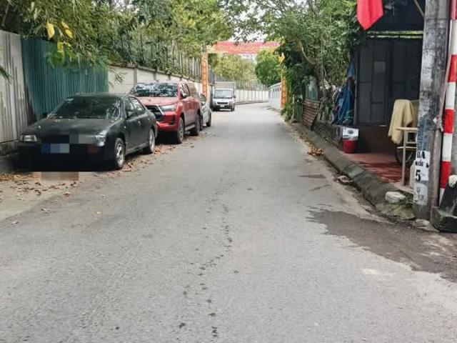 Cần bán GẤP nhà liền kề veiw biệt thự Long Biên, đường ô tô tránh, tặng nội thất tiền tỷ giá mềm