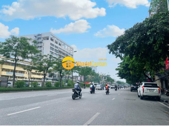 Cần bán gấp nhà mặt phố giải phóng 45m 14xtỷ vỉa hè lô góc mặt tiền rộng kinh doanh