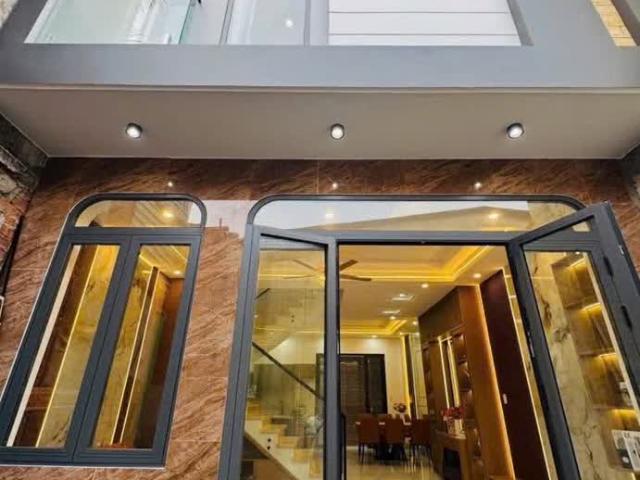 Cần bán gấp nhà mặt tiền ở rạch kiến long an