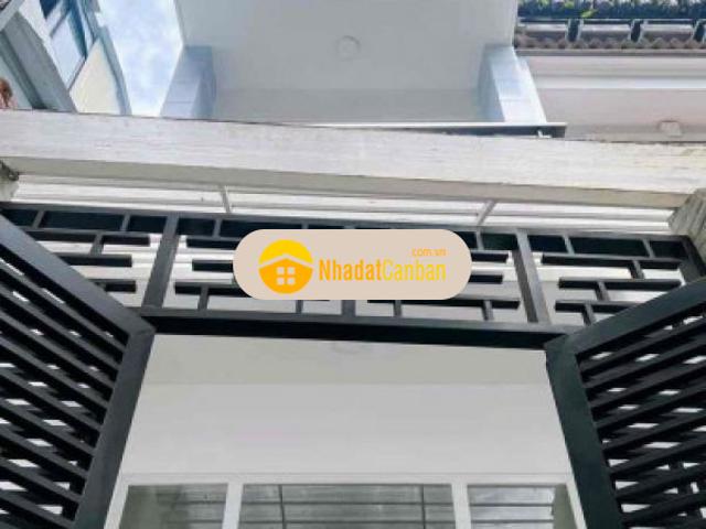 Cần bán gấp nhà đẹp mới 100 quận 4 gọi e