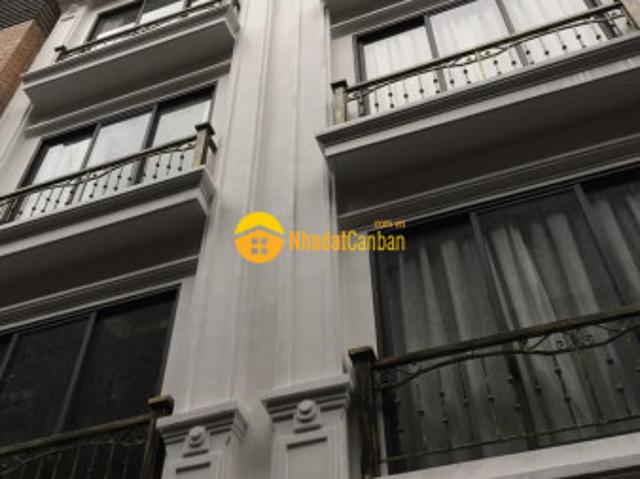 Cần bán gấp nhà quận đống đa 45m2, 6t, 11 tỷ