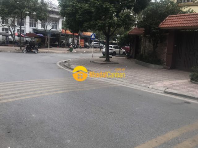 Cần bán lô góc, lk trung văn vinaconex3, dt 163m x 4,5t. Giá 27 tỷ. lh 0989129