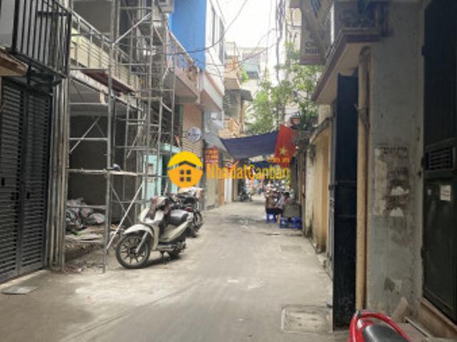 Cần bán đất ngã tư sở quận đống đa 120m ngõ 4m nhỉnh 18 tỷ. Có thương lượng