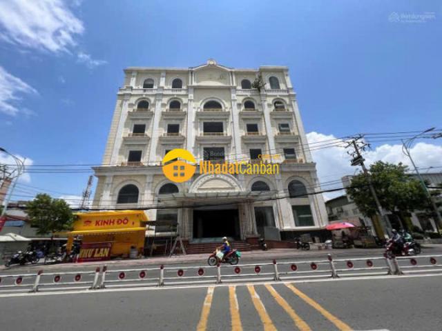 Cần bán toà nhà lô góc 2 mặt tiền 307 309 lê văn quới q. Bình tân 2056m2. Lh0932310