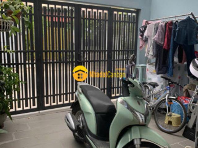 Căn góc mặt tiền đường 182 tăng nhơn phú a, diện tích 68m nhà 1 lầu