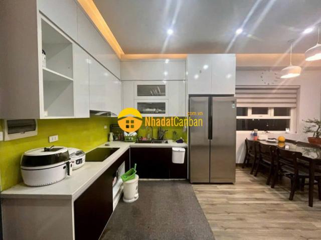 Căn hộ 80m² tầng 12 view hồ cực phẩm chỉ việc xách vali vào ở