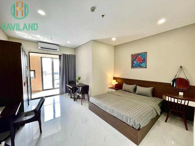 100% NEW FULL FURNISHED 1 BEDROOM APARTMENT RIGHT ON TIEN SON BRIDGE