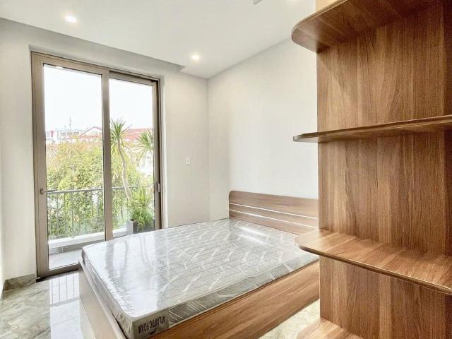 CĂN HỘ 1 PHÒNG NGỦ CÓ BAN CÔNG GẦN VINCOM BÃI BIỂN PHẠM VĂN ĐỒNG