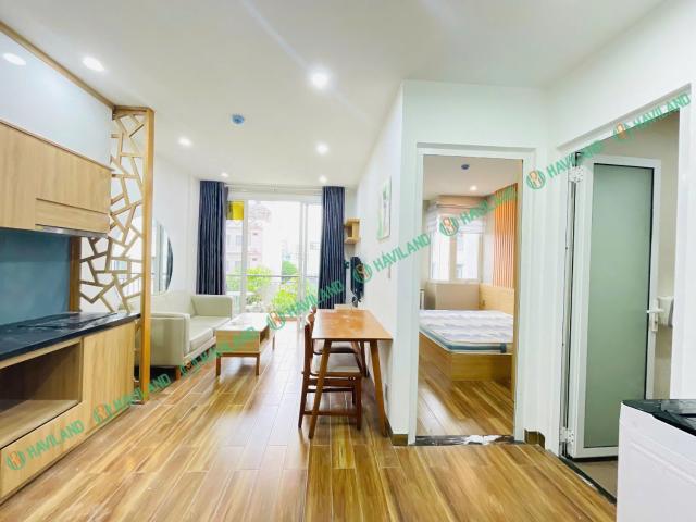 1 BEDROOM APARTMENT WITH BALCONY KHUE MY AREA NEAR THE BEACH