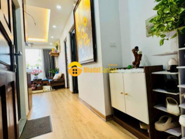 Căn hộ 2 ngủ nội thất đẹp long lanh tại trung tâm cầu giấy hàng nhỏ tiền