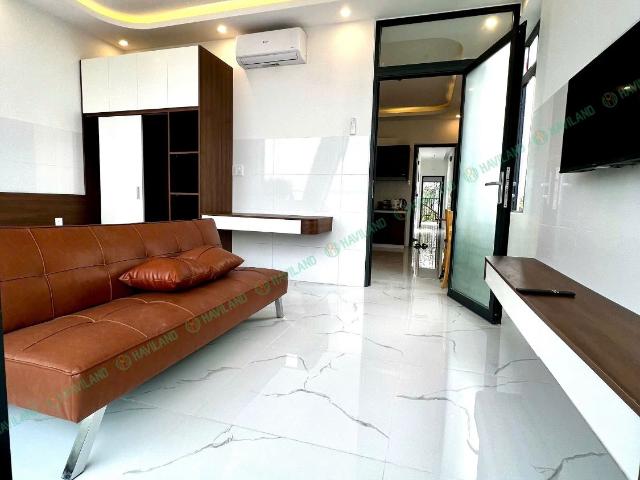 2 BEDROOM APARTMENT LARGE BALCONY KHUE MY NEAR CROWN
