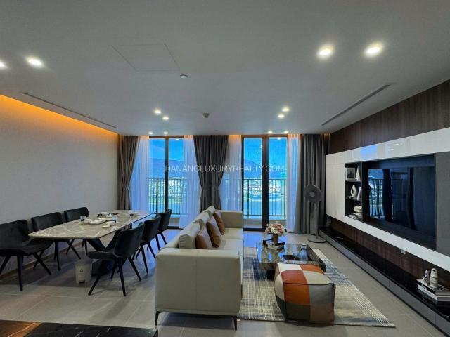 Căn Hộ 2 Phòng Ngủ VIP View Sông Hàn ở Sam Tower