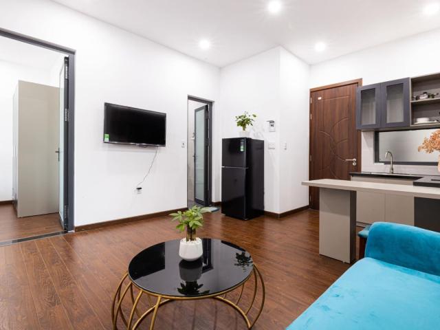 2 BEDROOM APARTMENT FULLY FURNISHED RIGHT ON TIEN SON BRIDGE