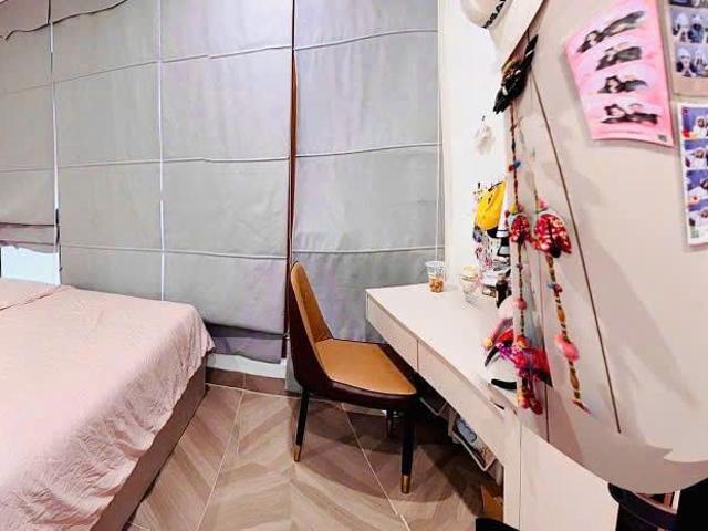 FULLY FURNISHED 2 BEDROOM APARTMENT – BALCONY, PRIVATE LAUNDRY