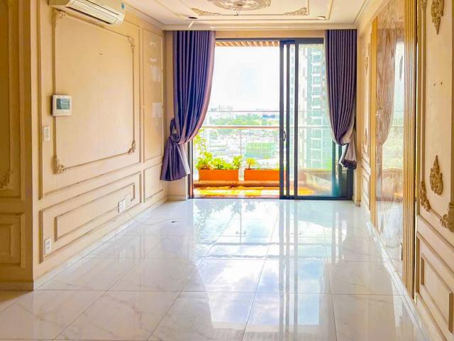 Căn hộ bán tại D'Lusso gồm 2 phòng ngủ tầng trung view đẹp với diện tích 68m2