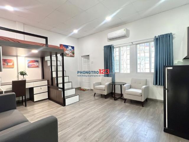 Căn hộ Studio cửa sổ lớn gần sân bay Tân Sơn Nhất, Đại học Mở TP. HCM