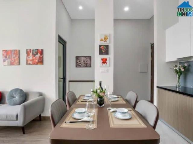 Căn hoa hậu, căn góc full nội thất. View biển, quảng trường. Hướng Đông Nam