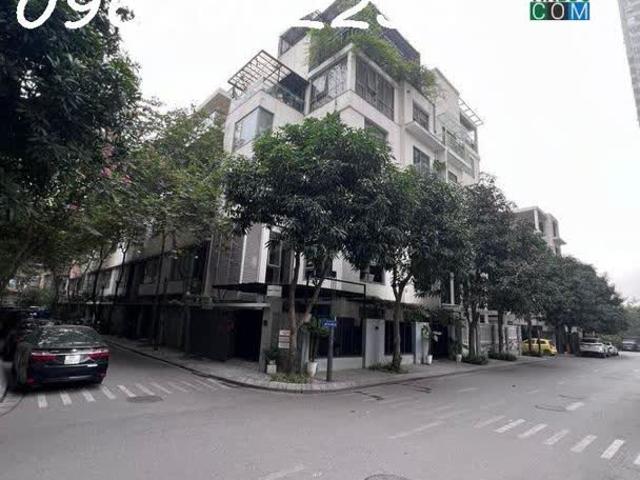 Cần mua Biệt thự xem ngay 201m2, 4T, 10m tiền, VIP Tây Nam Linh Đàm Hoàng Mai, chỉ 37 tỷ