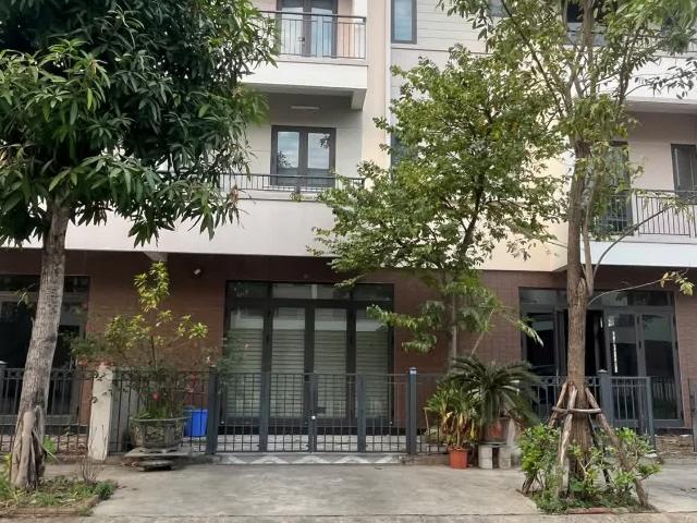 Cần thanh khoản gấp căn Shophouse 90m2 giá rẻ