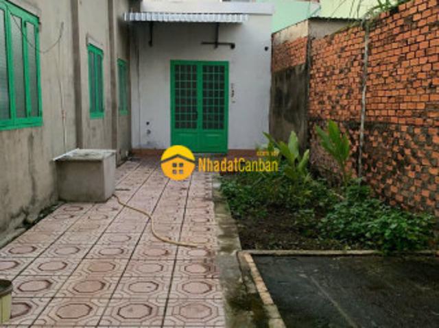 Cần tiền trả nợ nên bán nhà vườn của ông bà để lại ở xã tân thông hội củ chi 835 tri